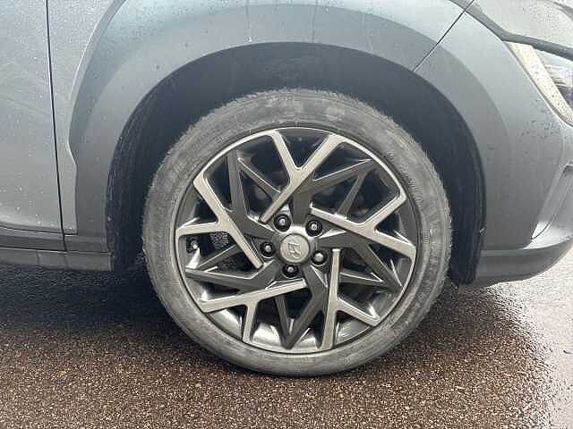Hyundai KONA 1.6 GDi Hybrid Premium 5dr DCT Grey