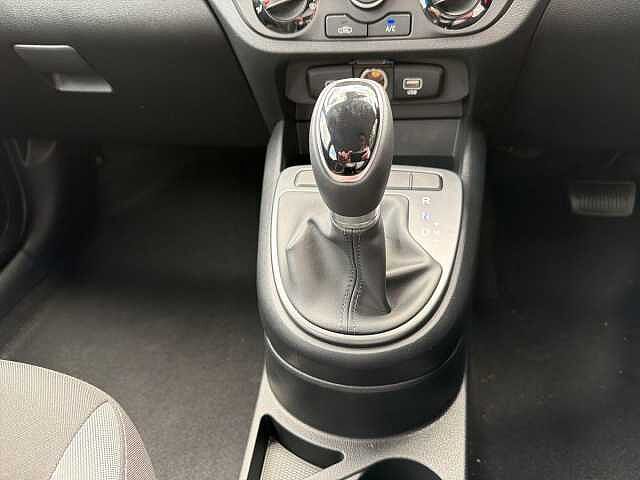 Hyundai I10 1.0 [63] Advance 5dr Auto [Nav] Black