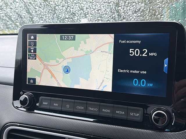 Hyundai KONA 1.6 GDi Hybrid Premium SE 5dr DCT Red