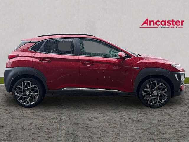 Hyundai KONA 1.6 GDi Hybrid Premium SE 5dr DCT Red