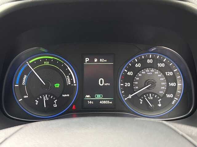 Hyundai KONA 1.6 GDi Hybrid Premium SE 5dr DCT Red
