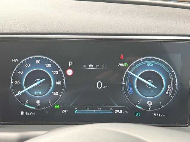 Hyundai TUCSON 1.6 TGDi Plug-in Hybrid Ultimate 5dr 4WD Auto Shimmering Silver