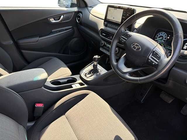 Hyundai KONA 1.6 GDi Hybrid Premium 5dr DCT Cyber grey