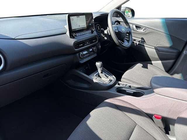 Hyundai KONA 1.6 GDi Hybrid Premium 5dr DCT Cyber grey