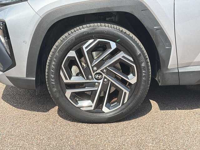 Hyundai TUCSON 1.6T Plug-in Hybrid Ultimate 5dr 4WD Auto Silver