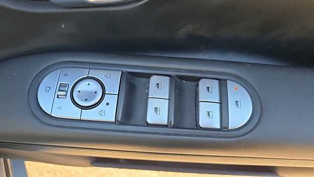 Hyundai IONIQ 5 77kWh Premium Hatchback 5dr Electric Auto (228 ps)