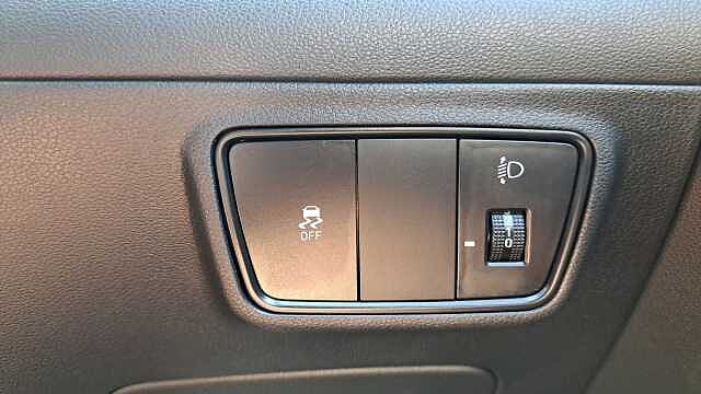 Hyundai TUCSON 1.6 T-GDi MHEV N Line SUV 5dr Petrol Hybrid DCT Euro 6 (s/s) (150 ps) Red