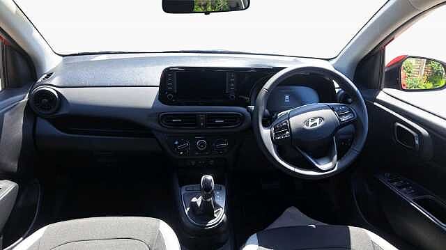 Hyundai I10 1.0 Advance Hatchback 5dr Petrol Auto Euro 6 (s/s) (63 ps) DRAGON RED