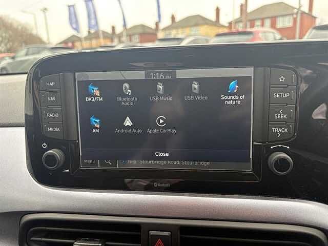 Hyundai i10 1.2 Premium Hatchback 5dr Petrol Manual Euro 6 (s/s) (79 ps)