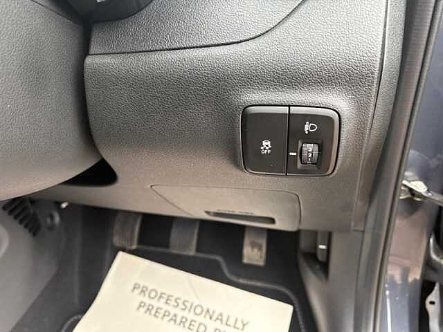 Hyundai i10 1.2 Premium Hatchback 5dr Petrol Manual Euro 6 (s/s) (79 ps)