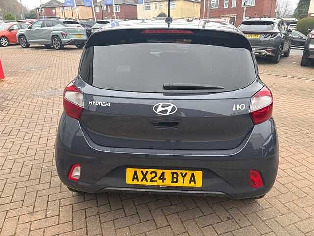 Hyundai i10 1.2 Premium Hatchback 5dr Petrol Manual Euro 6 (s/s) (79 ps)