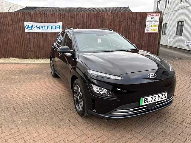 Hyundai KONA 64kWh Premium SUV 5dr Electric Auto (10.5kW Charger) (204 ps) Black