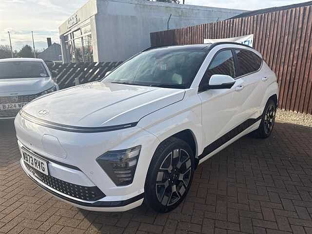 Hyundai KONA 65.4kWh Ultimate SUV 5dr Electric Auto (218 ps) White