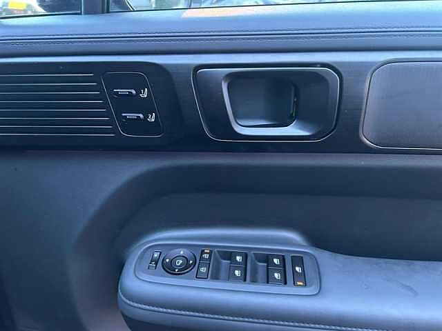 Hyundai SANTA FE 1.6 T-GDi 13.8kWh Calligraphy SUV 5dr Petrol Plug-in Hybrid Auto 4WD Euro 6 (s/s