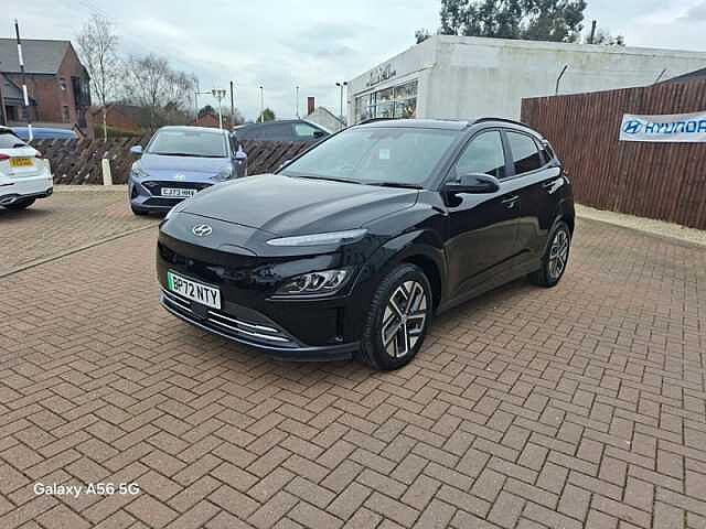 Hyundai KONA 64kWh Premium SUV 5dr Electric Auto (10.5kW Charger) (204 ps) Black
