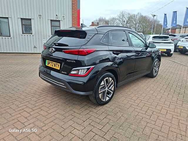 Hyundai KONA 64kWh Premium SUV 5dr Electric Auto (10.5kW Charger) (204 ps) Black
