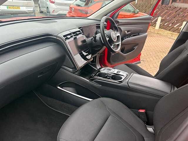 Hyundai TUCSON 1.6 h T-GDi Premium SUV 5dr Petrol Hybrid Auto Euro 6 (s/s) (230 ps) Red