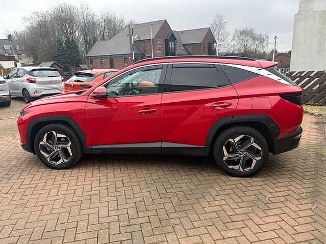 Hyundai TUCSON 1.6 h T-GDi Premium SUV 5dr Petrol Hybrid Auto Euro 6 (s/s) (230 ps) Red