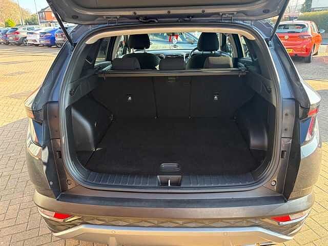 Hyundai TUCSON 1.6 h T-GDi Premium SUV 5dr Petrol Hybrid Auto Euro 6 (s/s) (230 ps)