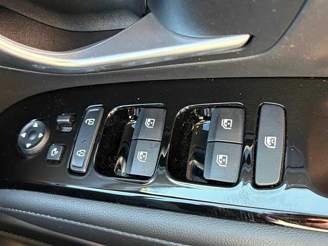 Hyundai TUCSON 1.6 h T-GDi Premium SUV 5dr Petrol Hybrid Auto Euro 6 (s/s) (230 ps)