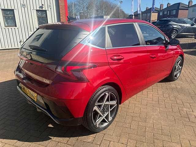 Hyundai I20 1.0 T-GDi Premium Hatchback 5dr Petrol DCT Euro 6 (s/s) (100 ps) Red