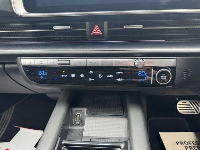 Hyundai IONIQ 6 77.4kWh First Edition Saloon 4dr Electric Auto AWD (325 ps) Grey