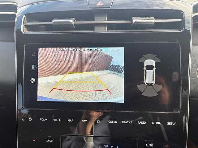 Hyundai TUCSON 1.6 h T-GDi Premium SUV 5dr Petrol Hybrid Auto Euro 6 (s/s) (230 ps) Silver