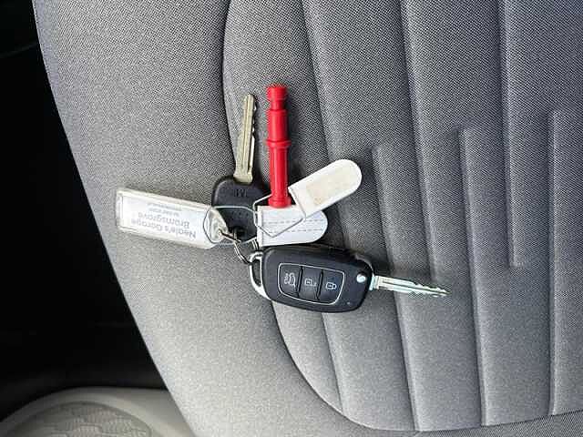 Hyundai I10 1.0 Premium Hatchback 5dr Petrol Manual Euro 6 (s/s) (67 ps) Red