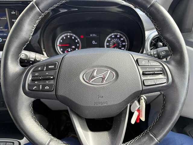 Hyundai I10 1.0 Premium Hatchback 5dr Petrol Manual Euro 6 (s/s) (67 ps) Red