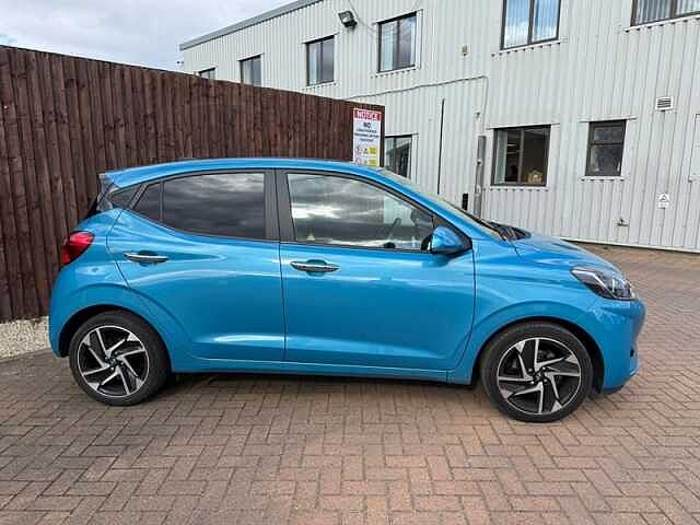 Hyundai I10 1.2 Premium Hatchback 5dr Petrol Auto Euro 6 (s/s) (84 ps) Blue