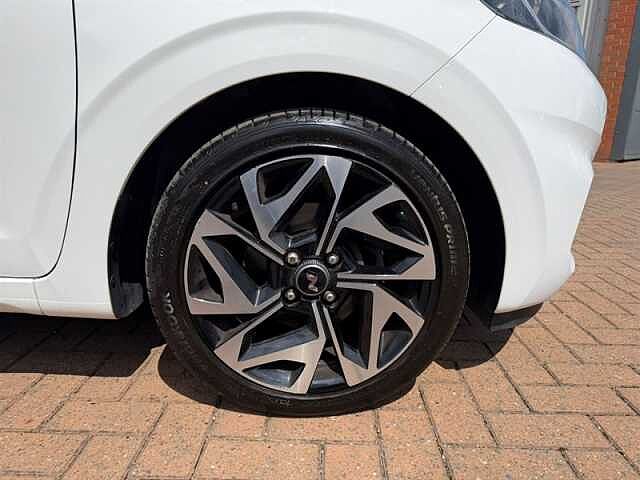 Hyundai I10 1.0 T-GDi N Line Hatchback 5dr Petrol Manual Euro 6 (s/s) (100 ps) White