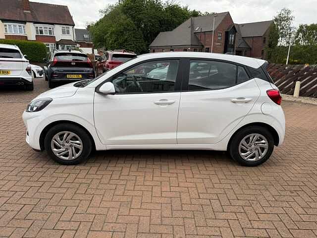 Hyundai I10 1.0 SE Hatchback 5dr Petrol Manual Euro 6 (s/s) (67 ps) White