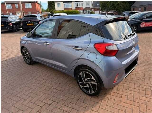 Hyundai I10 1.2 Premium Hatchback 5dr Petrol Auto Euro 6 (s/s) (79 ps) Blue