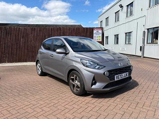 Hyundai I10 1.2 SE Connect Hatchback 5dr Petrol Manual Euro 6 (s/s) (84 ps) Brown
