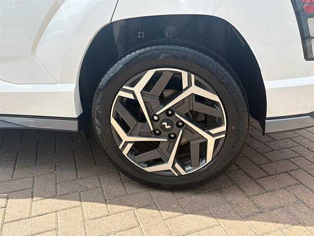 Hyundai KONA 1.0 T-GDi N Line SUV 5dr Petrol DCT Euro 6 (s/s) (120 ps) White